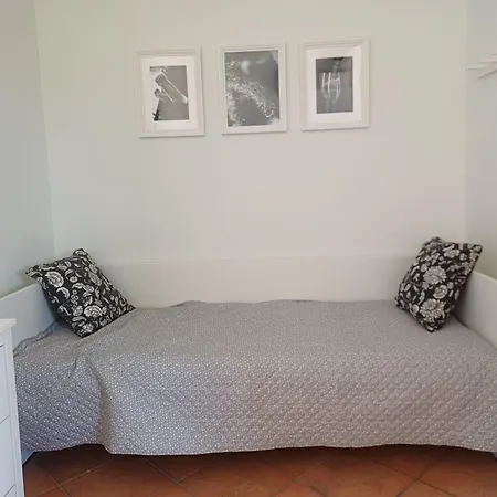 Calice Dei Cherubini Alloggio per agriturismo Montecalvo Versiggia